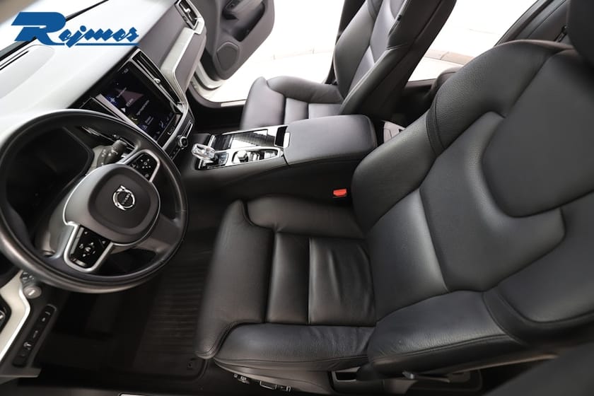 Bild 5 av Volvo V60 Recharge T8 Inscription