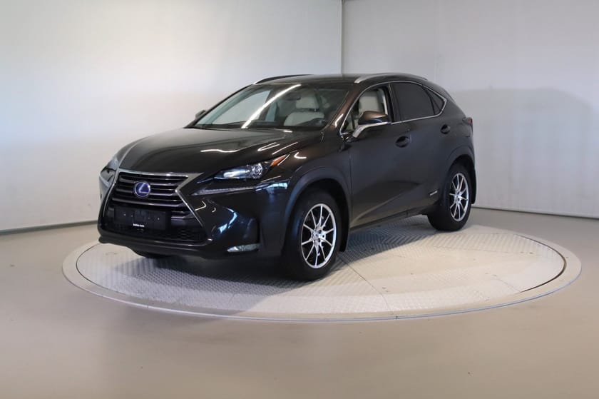 Bilde 1 av Lexus NX 300h AWD Executive Cruise/Krok/Kam/Navi/Skinn/Navi/El.sete