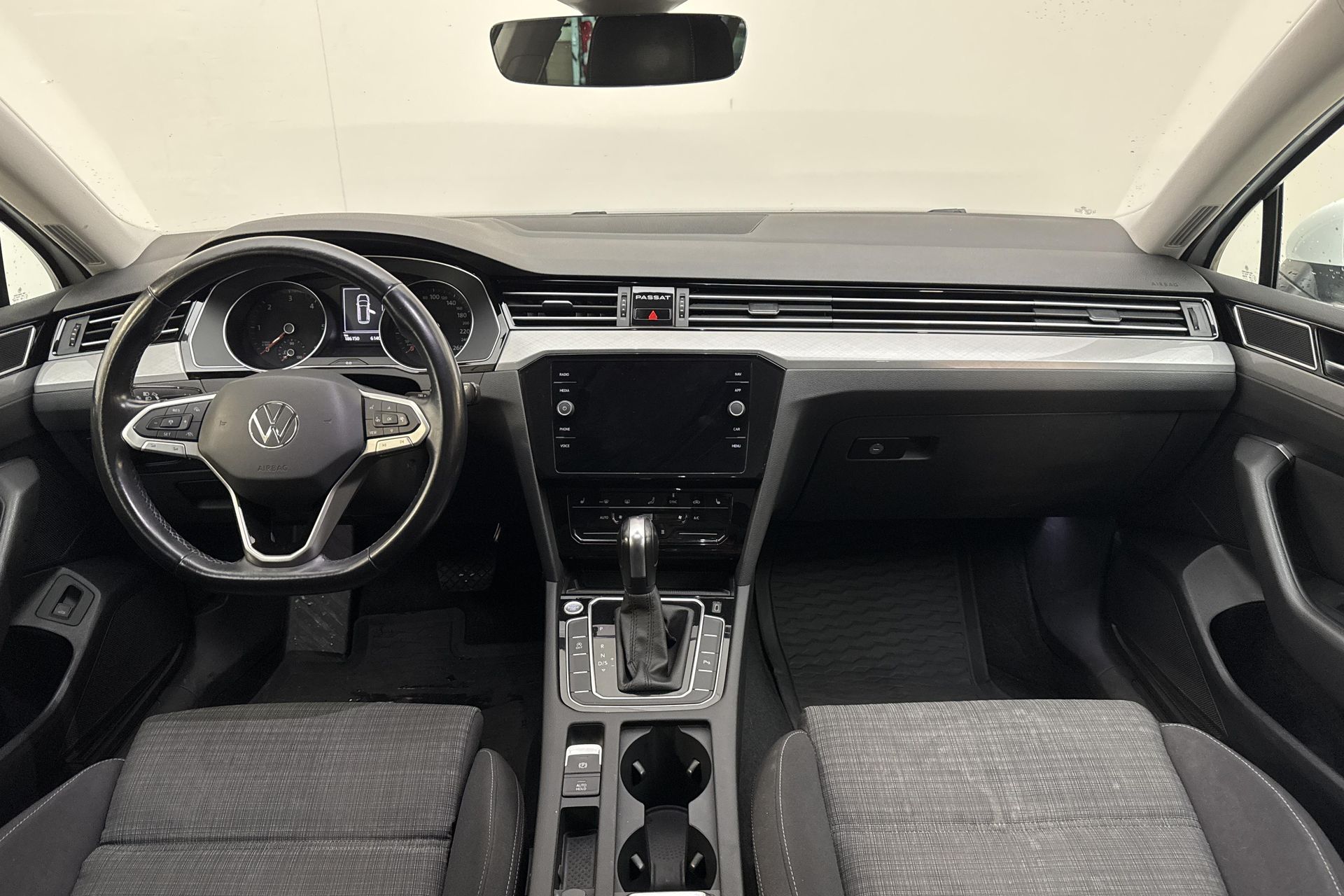 Volkswagen Passat 2021, kuva 7/10