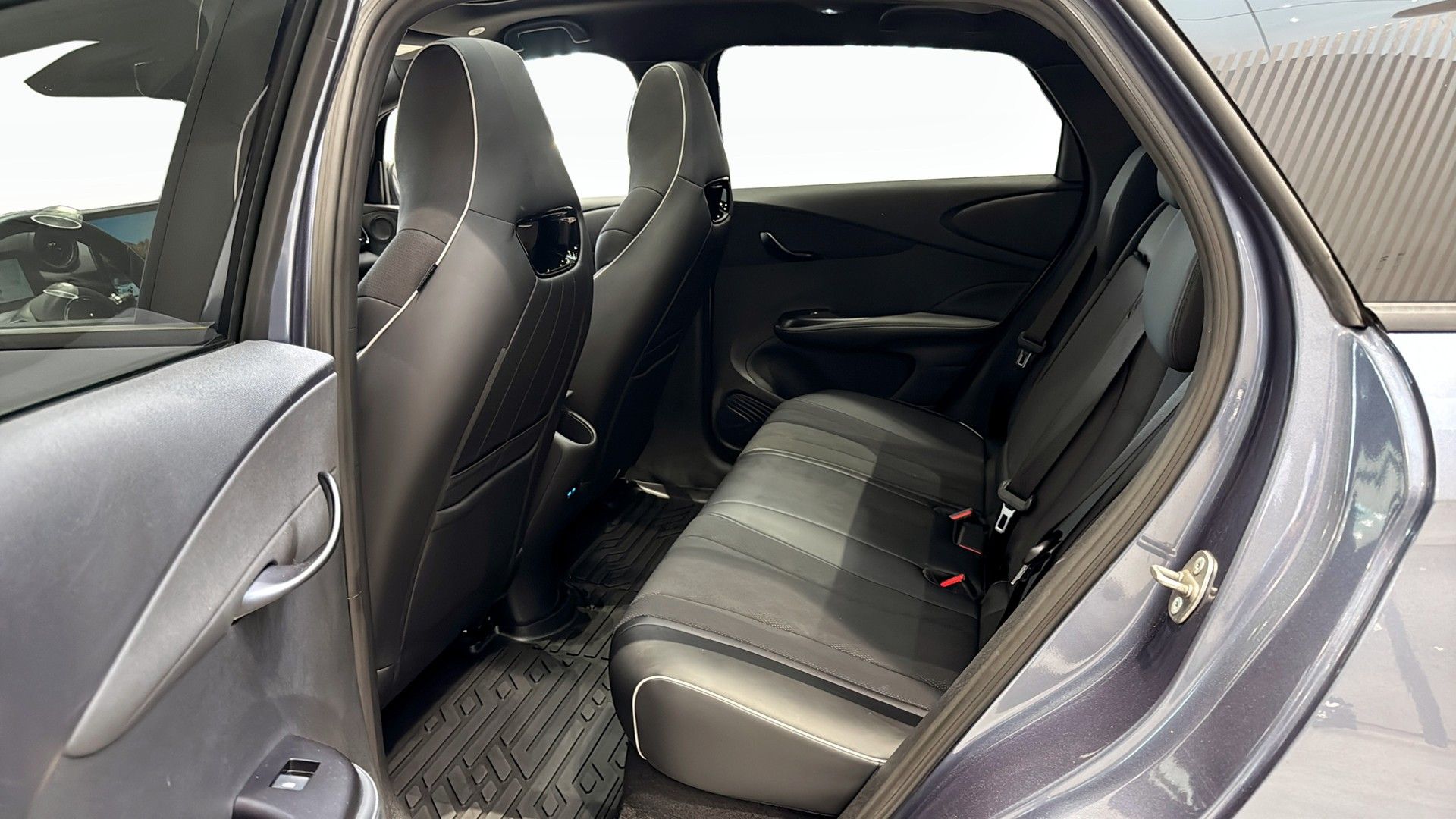 BYD Dolphin 60.4 kWh, 204hp, 2023