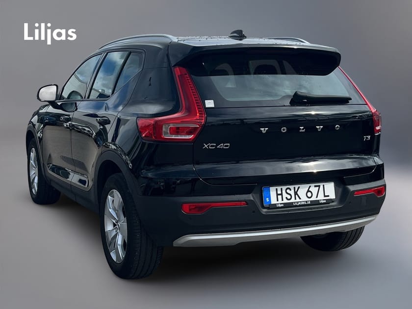 Bild 3 av Volvo XC40 T3 FWD Momentum Advanced Edition