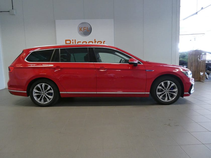 Bild 5 av Volkswagen Passat Sportscombi GTE 1.4 TSI Aut-Kamera-Navi-Värm-Pano*Nyservad*-SoV