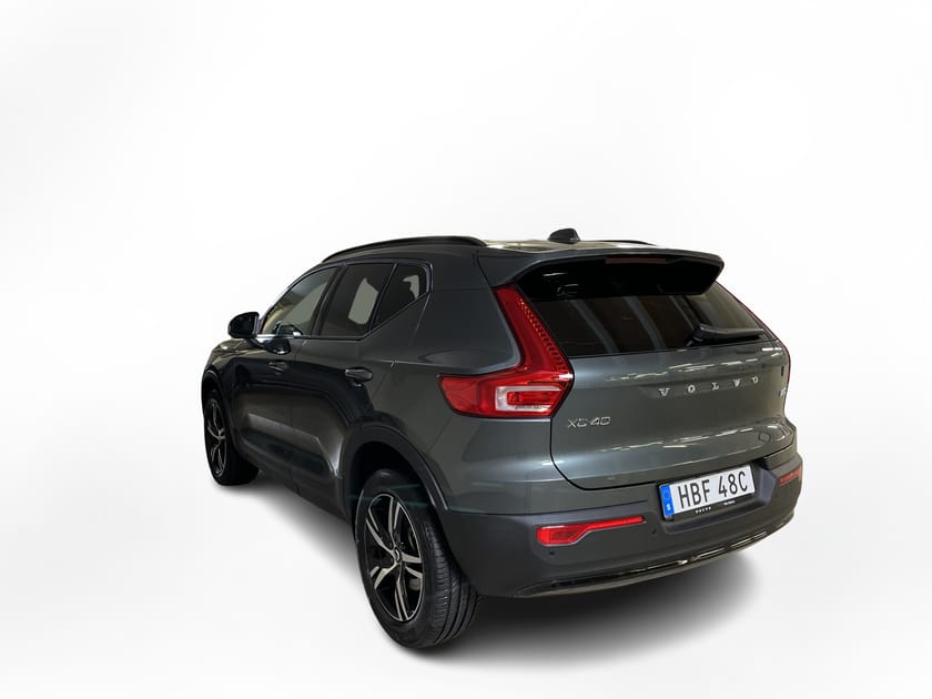 Bild 3 av Volvo XC40 B3 FWD Bensin Plus Dark