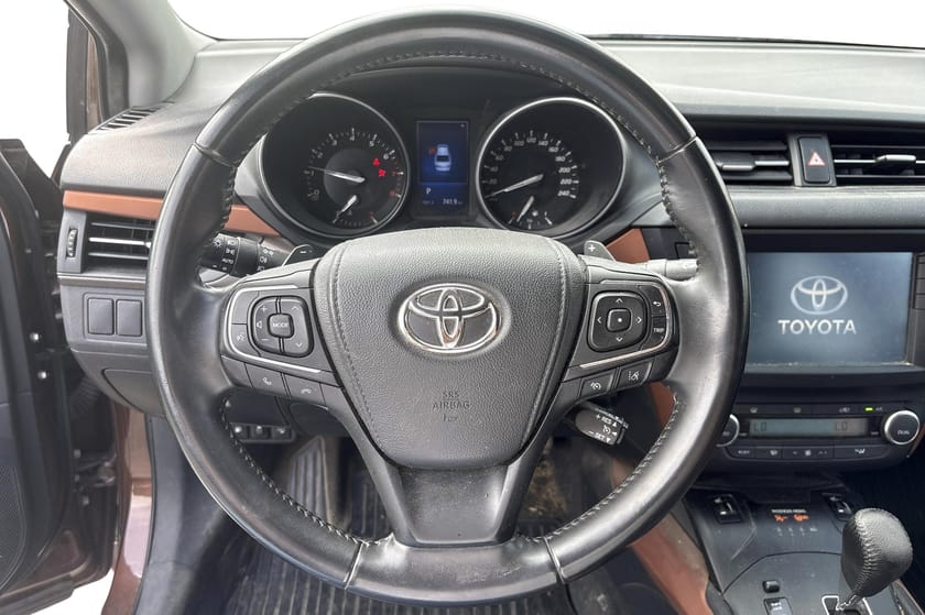 Bilde 4 av Toyota Avensis Sedan Active Style Bronze I Tilhengerfeste