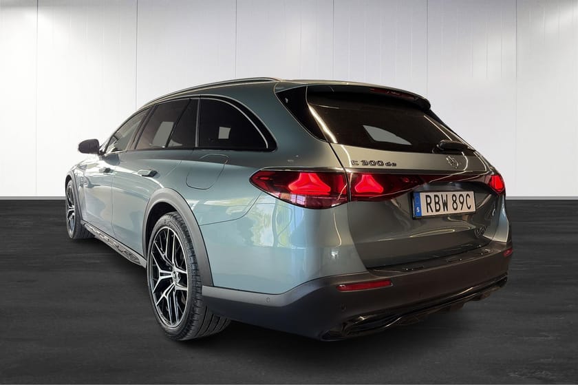 Bild 5 av Mercedes-Benz E 300 de 4MATIC All-Terrain Dragkrok/Vinterhjul/Distronic/Keyless/Moms