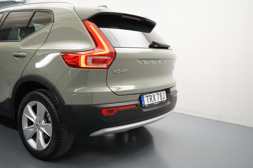 Bild 3 av Volvo XC40 B4 FWD Bensin Core SE II, Baklucka elmanövrerad