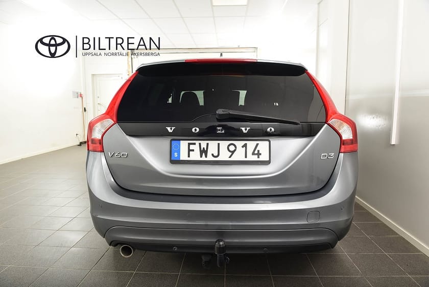 Bild 4 av Volvo V60 D3 Momentum Business Edition Drag BLIS Dieselvärmare