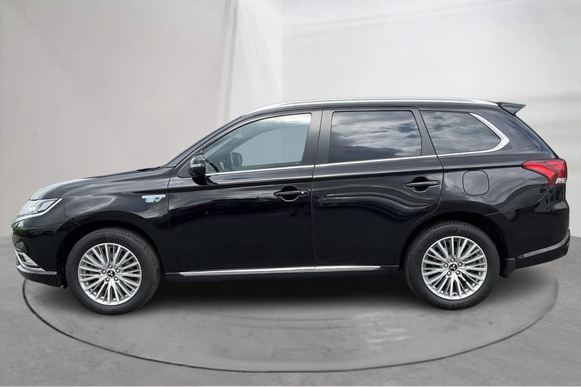 Bild 2 av Mitsubishi Outlander PHEV 2.4 4WD (224hk) Business Helläder