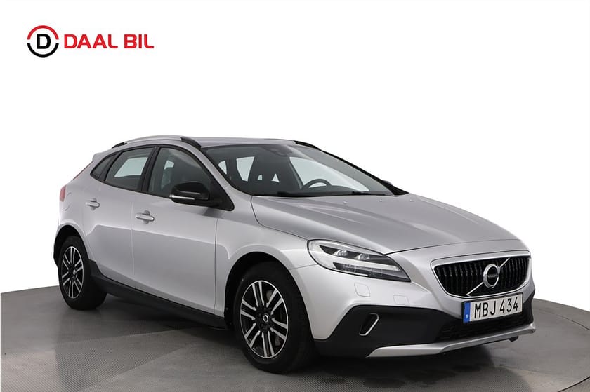 Bild 3 av Volvo V40 Cross Country D3 150HK P-VÄRM B-KAM NAVI HIGH PERFORMANCE VOC