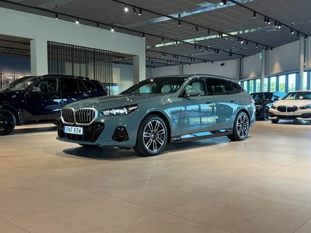 BMW i5 xDrive40 Touring M Sport D/A Plus Drag H/K Rattvärme