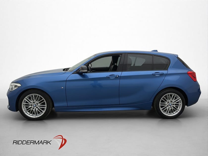 Bild 2 av BMW 118i 136hk M Sport  Skinnstolar P-Sensorer Sportfjädr