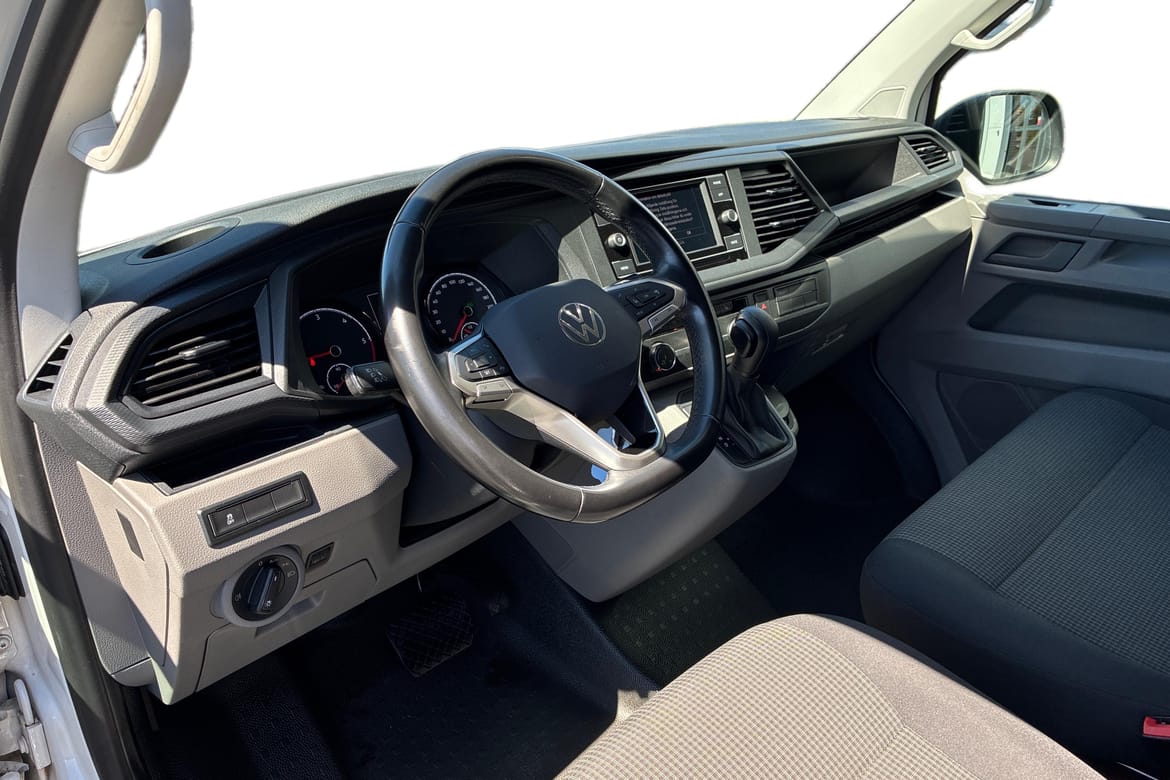 12 / 17