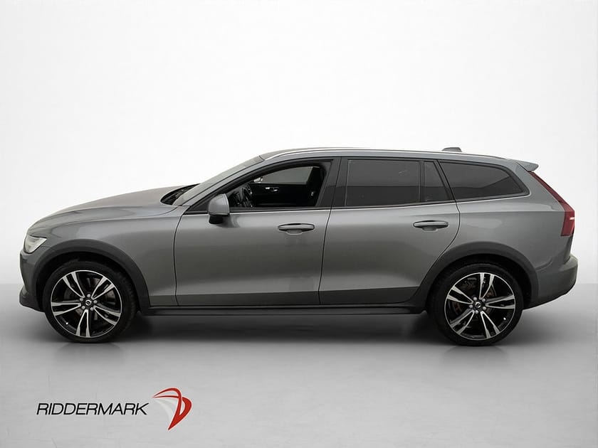 Bild 5 av Volvo V60 Cross Country D4 AWD Momentum Värm Sensorer Drag