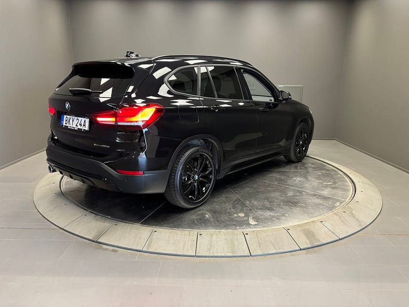 Bild 5 av BMW X1 xDrive25e