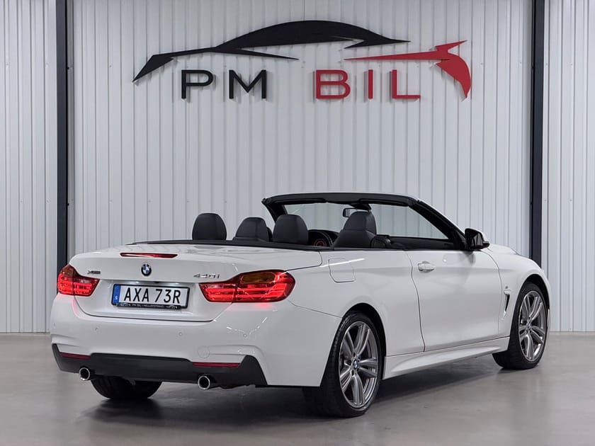 Bild 3 av BMW 440i xDrive Convertible Cabriolet M-Sport Keyless Navi HUD HIFI 326hk