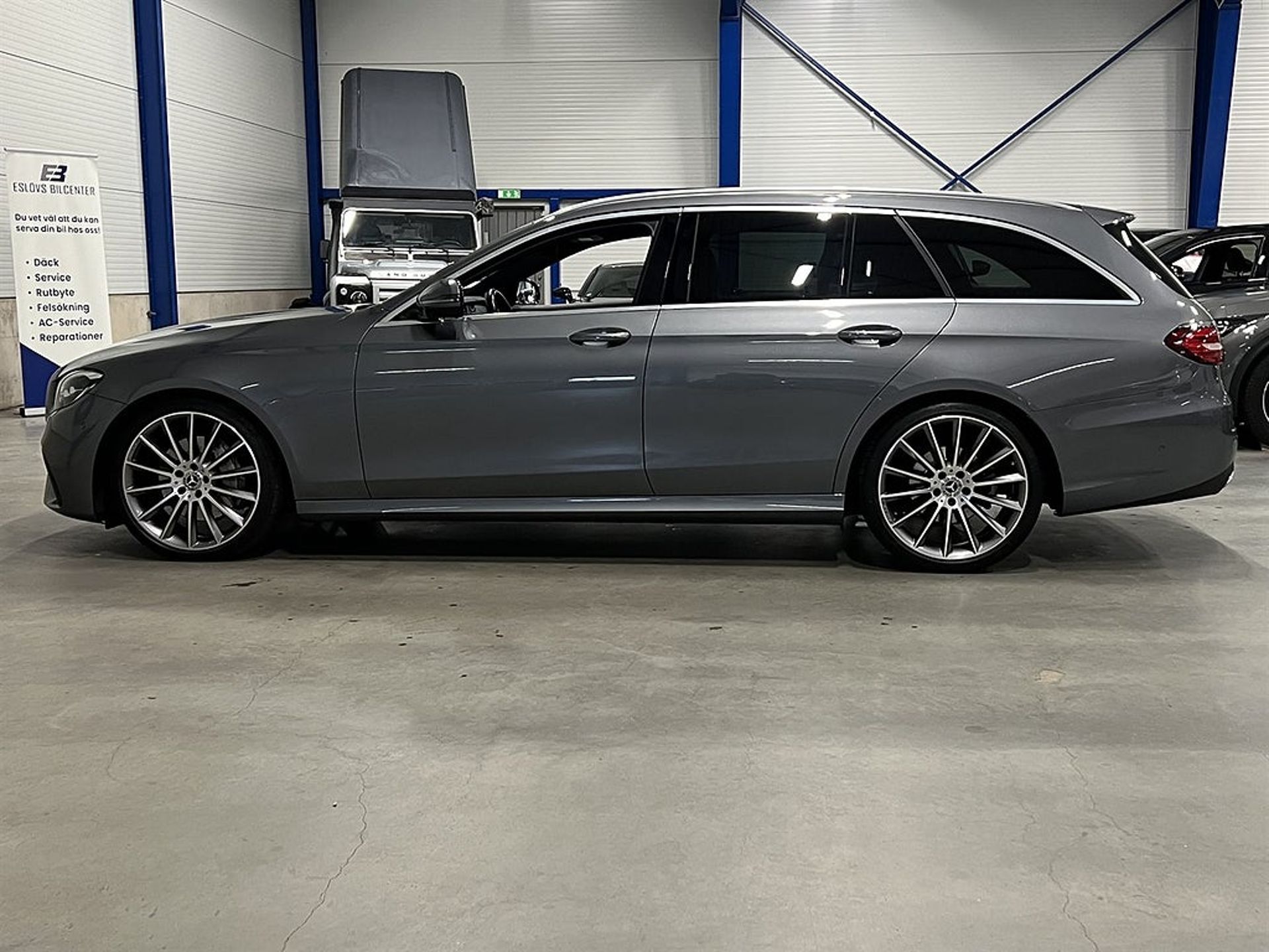 Mercedes-Benz E 2022, photo 6/10