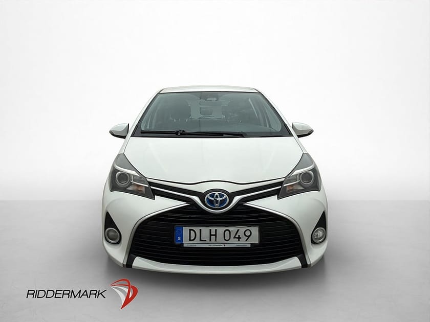 Bild 2 av Toyota Yaris Hybrid e-CVT 101hk Kamera Farthållare Bluetooth
