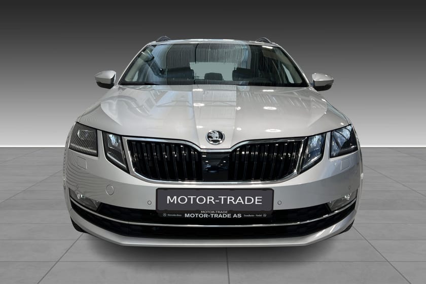Bilde 2 av Škoda Octavia Stasjonsvogn 183hk | Style | Webasto | Krok | Canton | Cruise | Kam