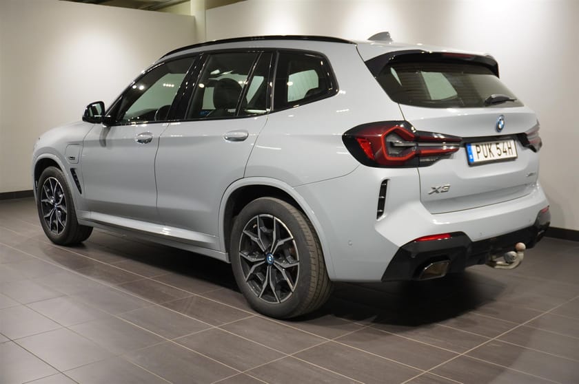 Bild 2 av BMW X3 xDrive30e LCI M Sport Läder Drag Adpt. Farhållare Navi