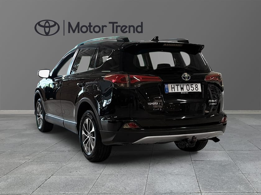 Bild 2 av Toyota RAV4 Hybrid 2,5 HSD AWD ACTIVE DRAG M-VÄRMARE VINTERHJUL