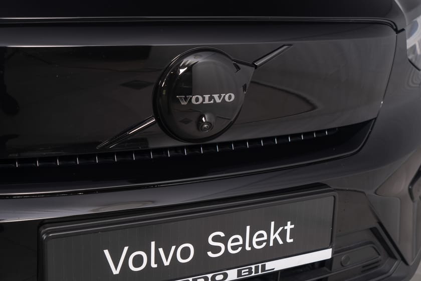 Bilde 4 av Volvo EX40 Twin Motor 408 hk Ultra Black Edt. Pixel/Harman Kardon/360/Soltak