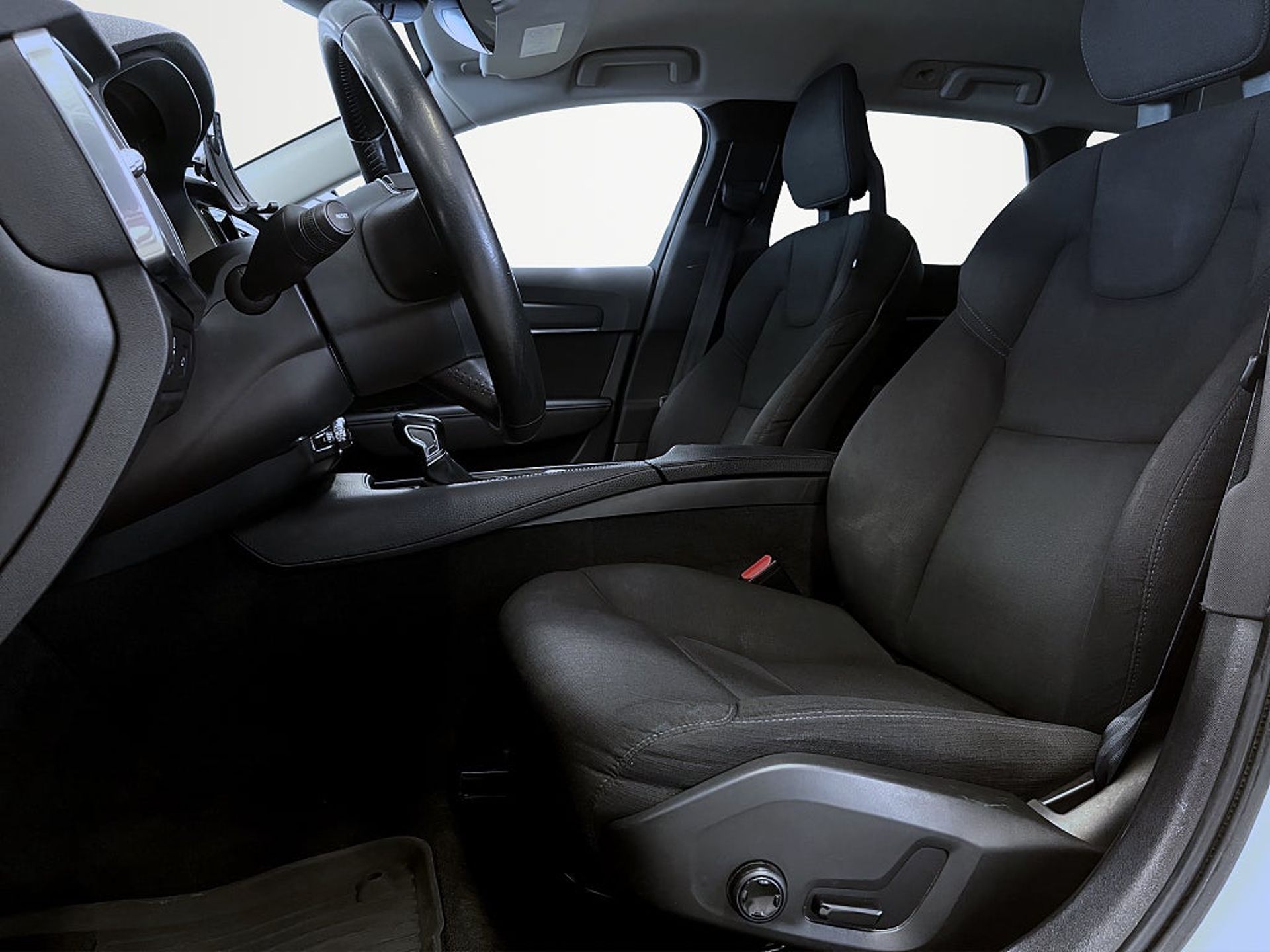 Volvo V90 Cross Country 2018, bild 7/17