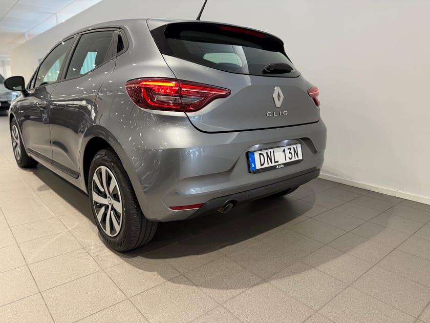 Bild 4 av Renault Clio TCe 90 Equilibre CVT II 5-d / Sensorer / Farthållare /