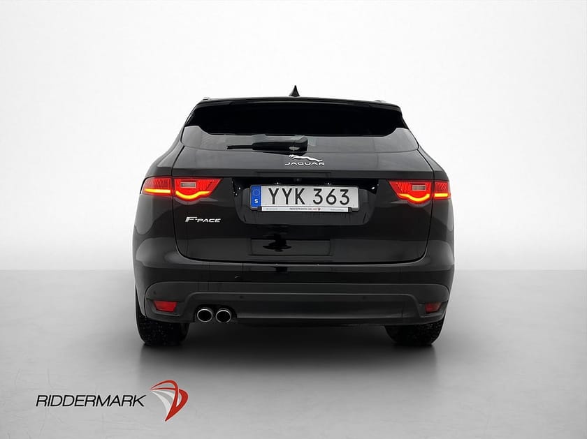 Bild 5 av Jaguar F-Pace 20d AWD 2.0d 180hk R-Sport B-Kamera Navi M-Värmare