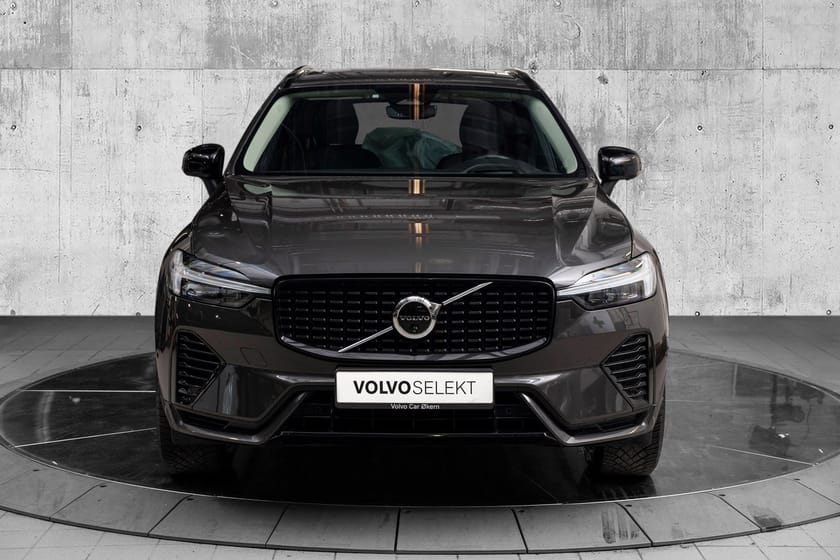 Bilde 4 av Volvo XC60 T6 AWD Plug In Hybrid Ultra Dark Head-Up H/K
