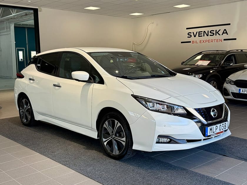 Bild 1 av Nissan Leaf e+ 62kWh 217hk TEKNA/360° kamera/BOSE/Adaptiv f-hållare