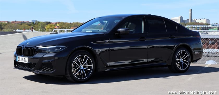 Bild 3 av BMW 530e xDrive Sedan Plug-In Hybrid M Sport S/V-hjul