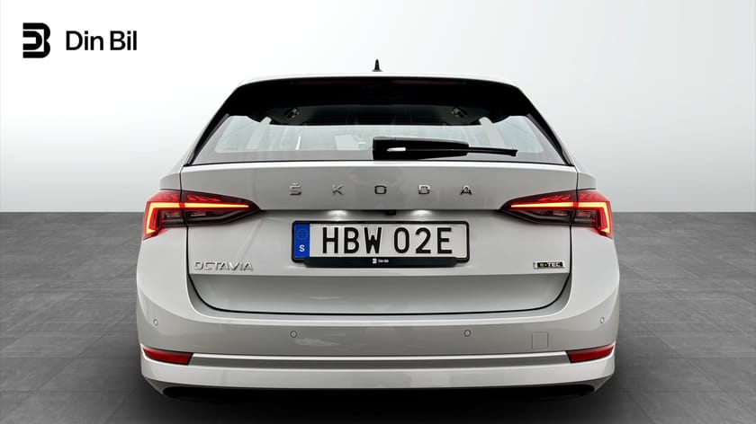 Bild 5 av Škoda Octavia Kombi Style TSI 116 M-Hev / Drag & Värmarpaket