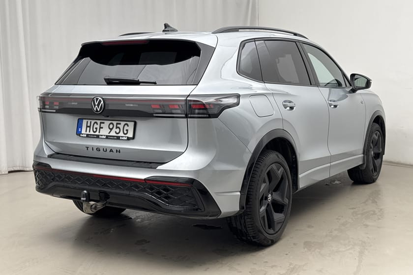 Bild 3 av Volkswagen Tiguan 2.0 TDI 4MOTION (193hk) R-Line Black Style