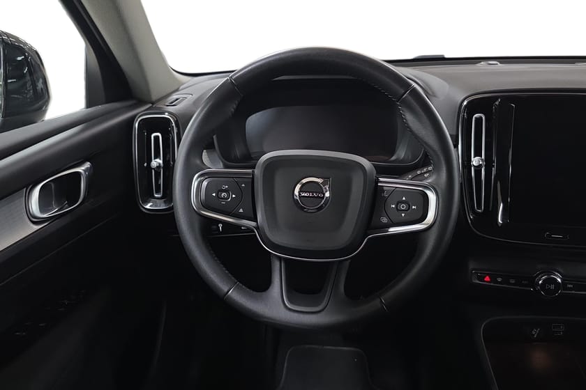 Bild 3 av Volvo XC40 T2 FWD Momentum