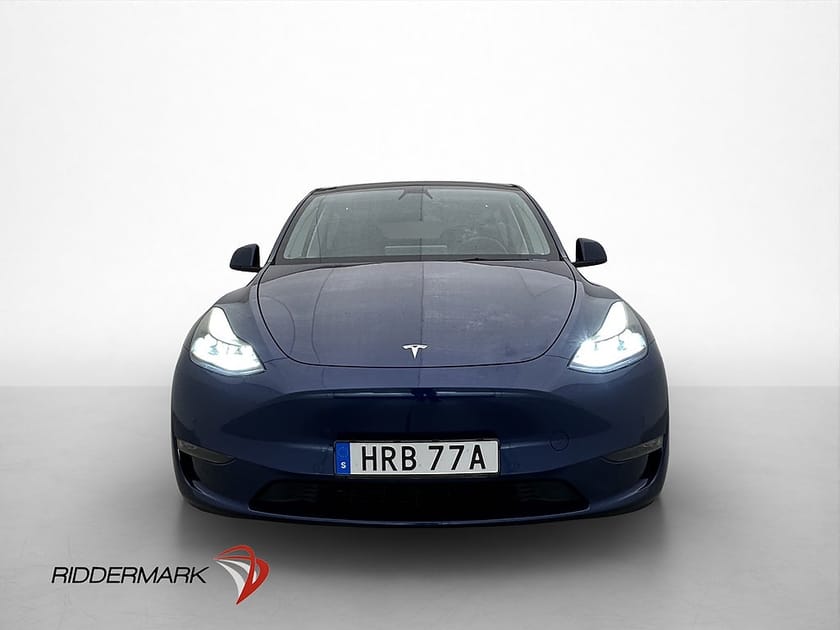 Bild 3 av Tesla Model Y Long Range AWD Autopilot Kamera Svensksåld