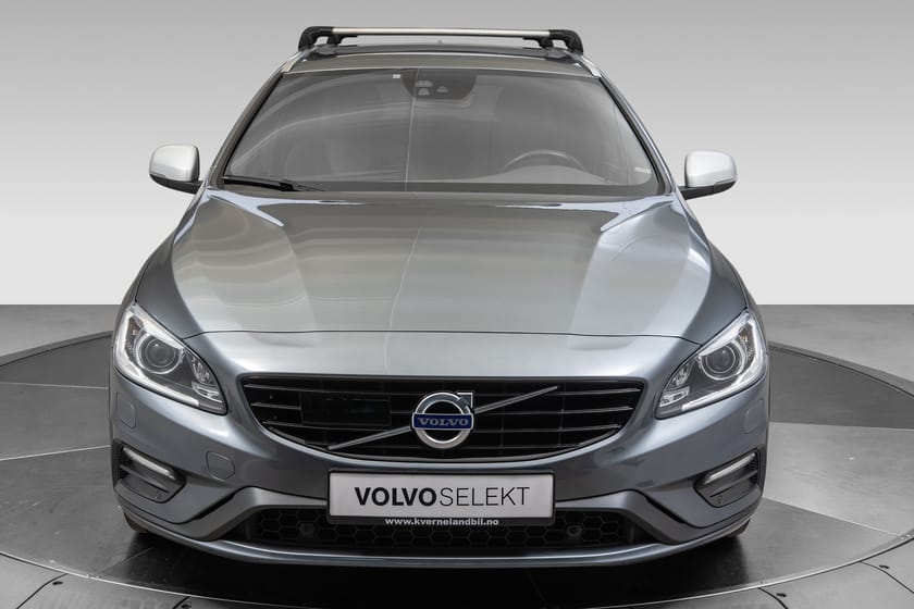 Bilde 4 av Volvo V60 D6 AWD TWIN ENGINE R-DESIGN Soltak/Varmeratt/Ryggekam