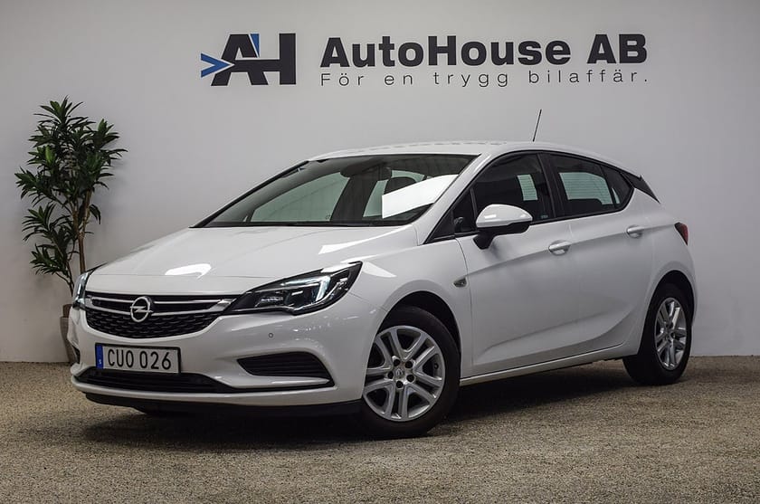 Bild 1 av Opel Astra 1.0 EDIT ecoFLEX CarPlay Rattvärme P-Sensorer Garanti