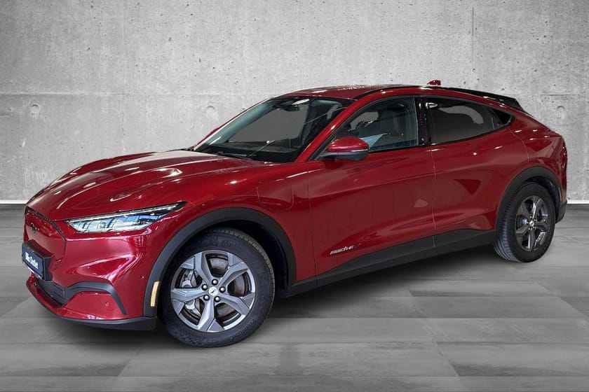 Bilde 2 av Ford Mustang Mach-E Long Range LongRange RWD 610km Hengerfeste Nyservet++