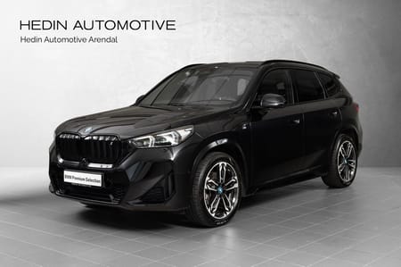 BMW iX1 xDrive30 Fully Charged (K)