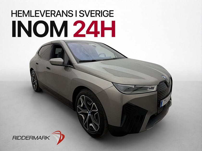Bild 1 av BMW iX xDrive40 Sport Pano Sky Lounge H/K HUD Drag MOMS