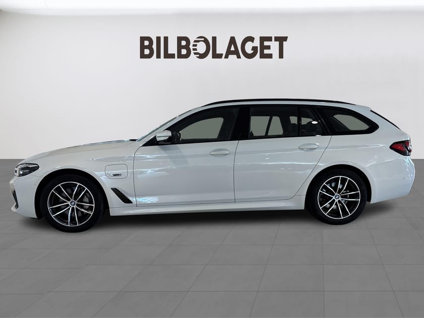 Bild 2 av BMW 530e xDrive Touring M-Sport