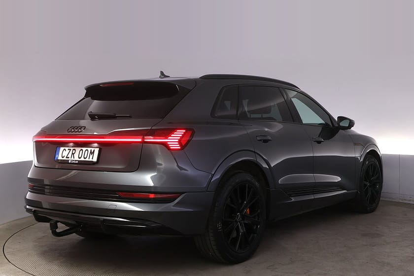 Bild 5 av Audi e-tron 55 quattro S-line black edition Drag Pano B&O