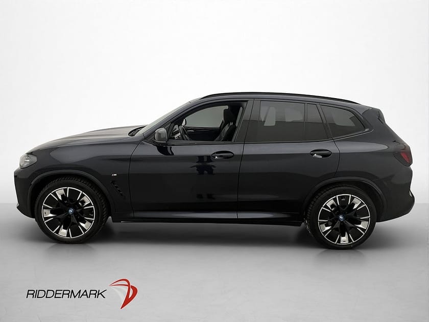 Bild 5 av BMW iX3 286hk M-Sport Pano H/K HuD Läder 360° Drag