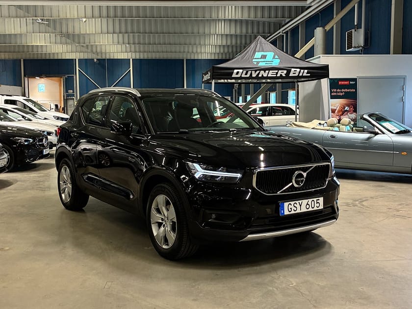 Bild 1 av Volvo XC40 T3 Momentum | Panorama | Värmare