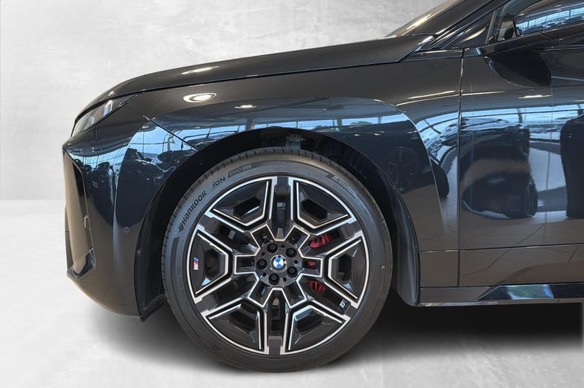 Bilde 5 av BMW iX xDrive60 Supercharged B&W Luft Krok 4hjulssving M-Pro