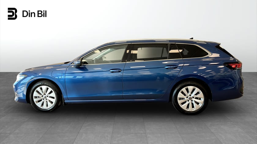Bild 2 av Volkswagen Passat Variant eHybrid Plug-in | Kamera | Drag |