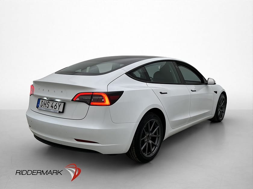 Bild 5 av Tesla Model 3 Standard Range Plus Autopilot Svensksåld
