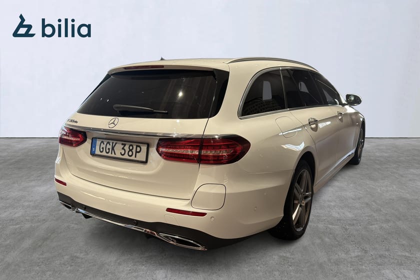 Bild 3 av Mercedes-Benz E 300 T de AMG Line/Dragkrok/V-Hjul/360