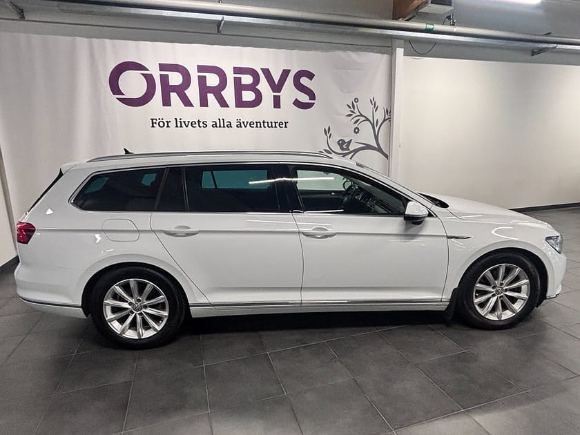 Bild 3 av Volkswagen Passat Sportscombi 2.0 TDI 4Motion GT, Värmare, Kamrem bytt