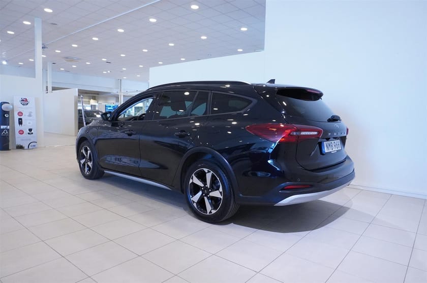 Bild 5 av Ford Focus Active Kombi 1.0 EcoBoost Hybrid E85 Powershift Dragkrok Backkamera